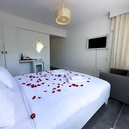 Bueyuekada Port 3* Adalar