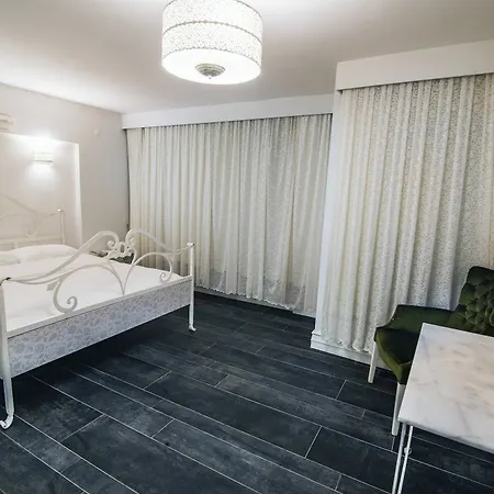 Büyükada Port 3*