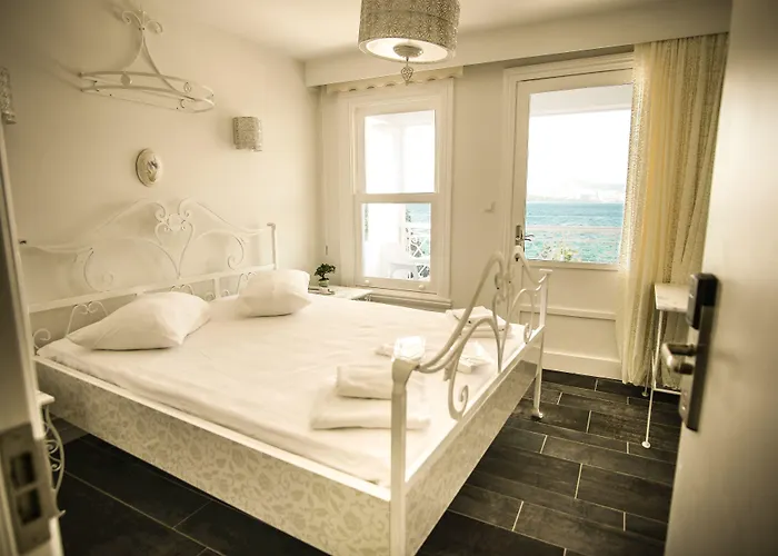 Bueyuekada Port Hotel Adalar