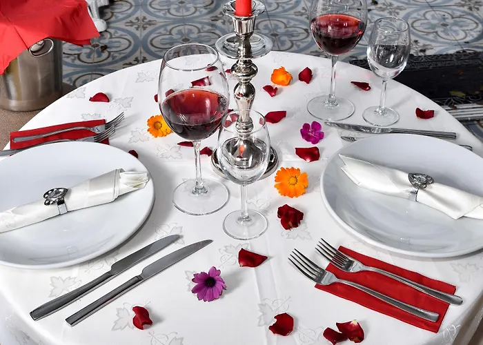 Hotel Bueyuekada Port 3*