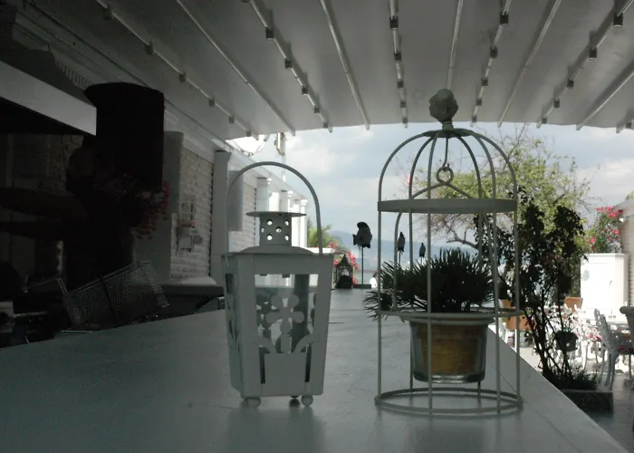 Bueyuekada Port Adalar