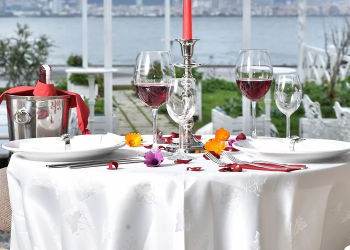 Bueyuekada Port 3* Adalar